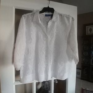 JH COLLECTIBLES White Lace Shirt Size Large